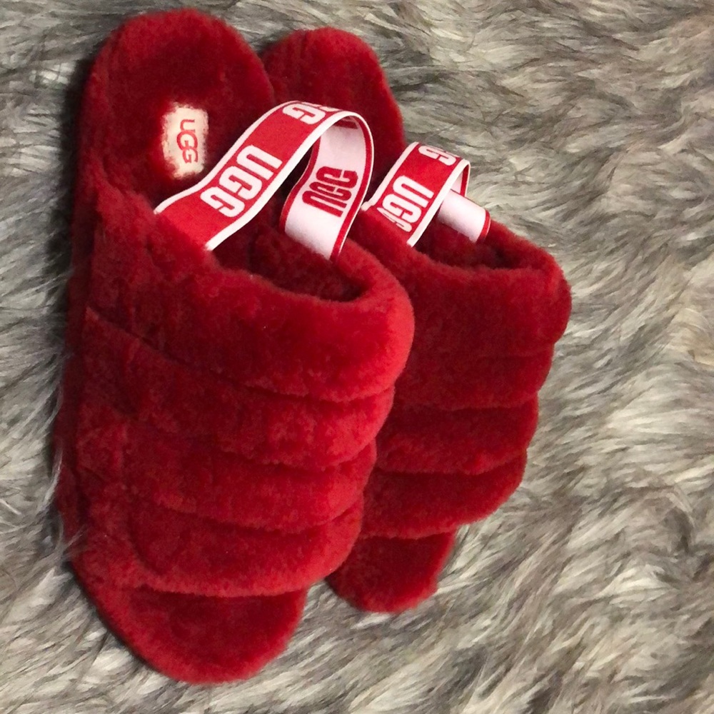 Ugg Fluff Yeah Slides